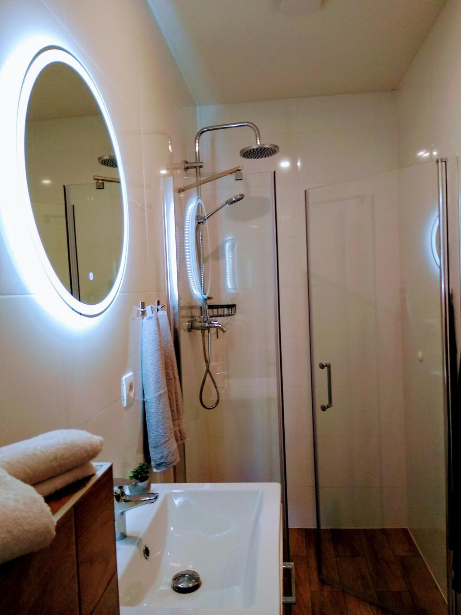 Apartman Shelly Vlachy Buitenkant foto